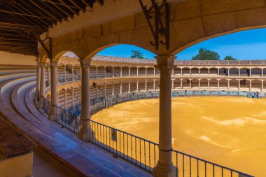 Ronda, İspanya, 22 Mayıs 2021: İspanyol kenti Ronda 'da Plaza de Toros