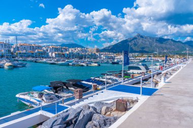 Marbella, İspanya, 23 Mayıs 2021 Marina Puerto Banus İspanya
