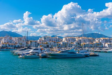 Marbella, İspanya, 23 Mayıs 2021 Marina Puerto Banus İspanya