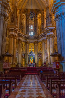 Malaga, İspanya, 24 Mayıs 2021: İspanya 'nın Malaga kentindeki katedralin içi