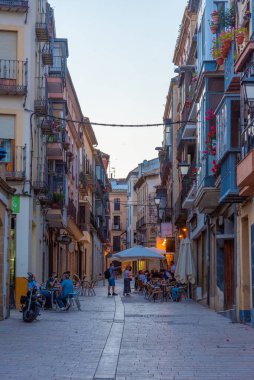 Ubeda, İspanya, 25 Mayıs 2021: Eski İspanyol şehri Ubeda 'da sokak