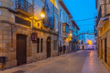 Ubeda, İspanya, 25 Mayıs 2021: Eski İspanyol şehri Ubeda 'da sokak