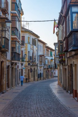 Ubeda, İspanya, 26 Mayıs 2021: Eski İspanyol şehri Ubeda 'da sokak