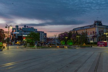 Silistra, Bulgaristan, 3 Mayıs 2021: Bulgaristan 'ın Silistra kentinin ana meydanı