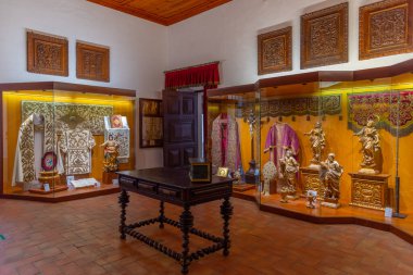 Faro, Portekiz, 18 Haziran 2021: Portekiz 'in Faro kentindeki katedralin içi.