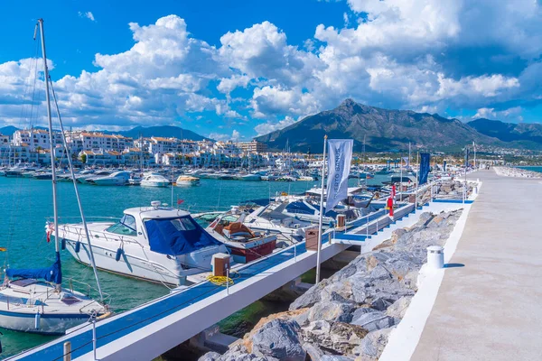 Marbella, İspanya, 23 Mayıs 2021 Marina Puerto Banus İspanya
