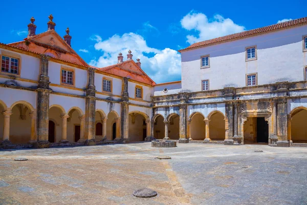 Tomar, Portekiz, 22 Haziran 2021: Tomar, Portekiz 'deki İsa Manastırı.