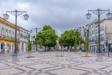 Beja, Portekiz, 17 Haziran 2021: Portekiz 'in Beja kentinde bir meydanın manzarası.