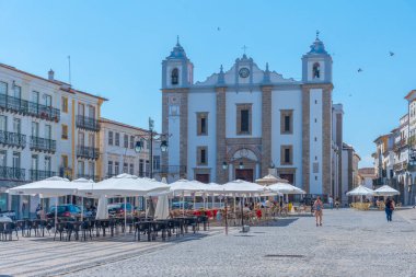 Evora, Portekiz, 14 Haziran 2021: Sao Antao Kilisesi Evora Portekiz