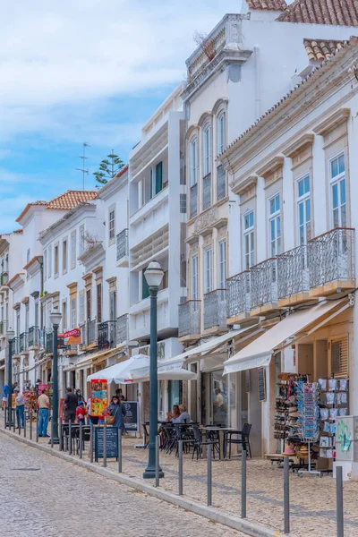 Tavira Portugal Junho 2021 Rua Comercial Centro Histórico Cidade Portuguesa — Fotografia de Stock