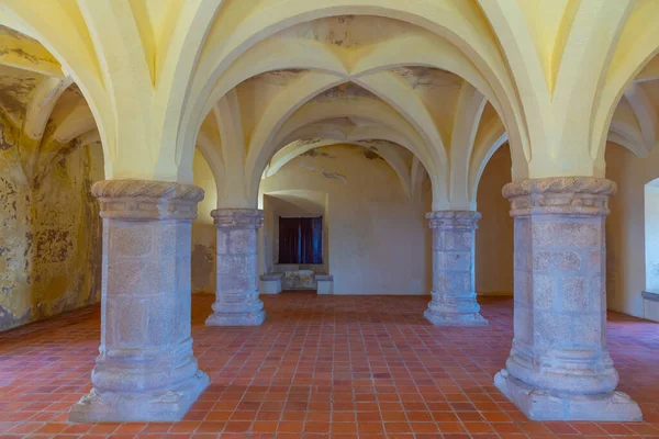 Estremoz, Portekiz, 15 Haziran 2021: Portekiz 'in Evoramonte köyündeki şatonun içi.