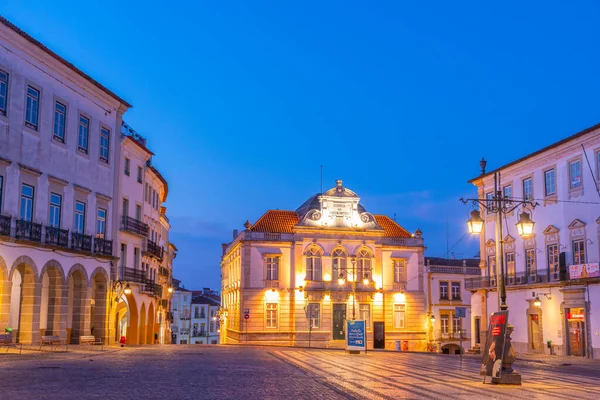 Évora Portugal Junho 2021 Vista Noturna Banco Portugal Praça Praca — Fotografia de Stock