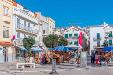 Nazare, Portekiz, 27 Ekim 2021: Portekiz 'deki Nazare' nin deniz manzarası.