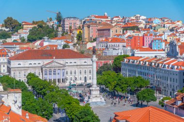 Lizbon, Portekiz, 24 Ekim 2021: Lizbon, Portekiz 'de Praca Dom Pedro IV' ün hava görüntüsü.