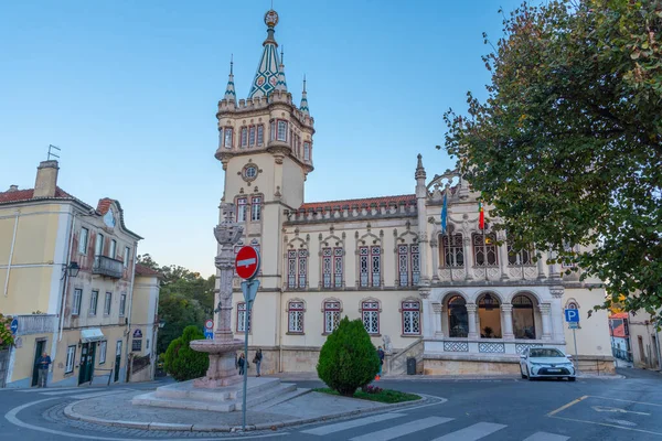Sintra Portugal Oktober 2021 Menschen Flanieren Vor Dem Rathaus Sintra — Stockfoto