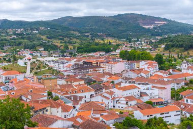 Portekiz 'deki Porto de Mos kasabasının hava manzarası.