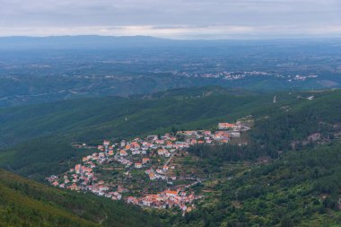 Portekiz Panoraması Miradouro da Rocha 'dan izlendi.