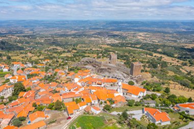 Linhares, Portekiz 'deki eski kale.