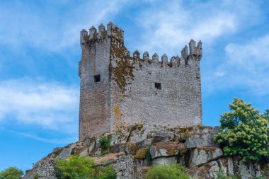 Portekiz, Penedono 'daki eski kale.