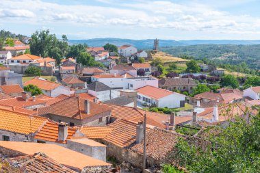 Portekiz 'in Penedono şehrinin Panoraması.