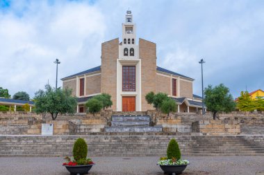 Portekiz 'in Braganca kentindeki yeni katedral.