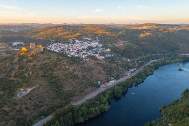 Portekiz 'deki Kale Belver.
