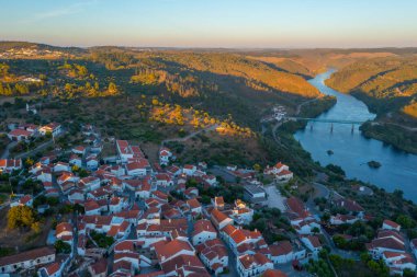 Portekiz 'in Belver şehrinin Panoraması.