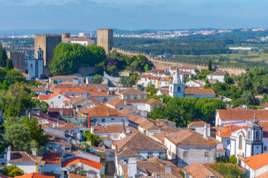 Portekiz 'in Obidos şehrinin Panoraması.