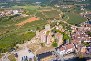 Portekiz 'deki Obidos şatosunun manzarası.