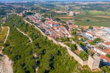 Portekiz 'in Obidos şehrinin Panoraması.