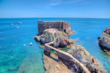 Portekiz 'deki Berlenga Grande Takımadasında Sao Joao Baptista Kalesi.