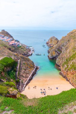 Portekiz 'deki Berlenga Grande Takımadası' nda bir plaj manzarası.