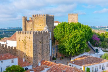Portekiz 'deki Obidos şatosunun manzarası.