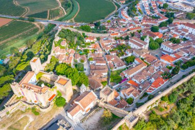 Portekiz 'in Obidos şehrinin Panoraması.