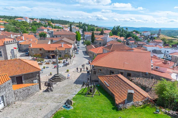 Portekiz 'in Penedono şehrinin Panoraması.