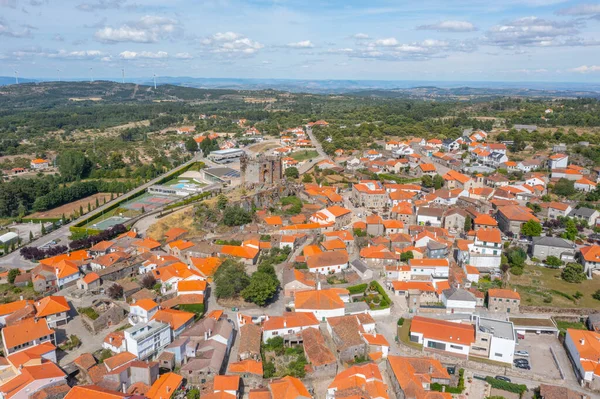 Portekiz, Penedono 'daki eski kale.