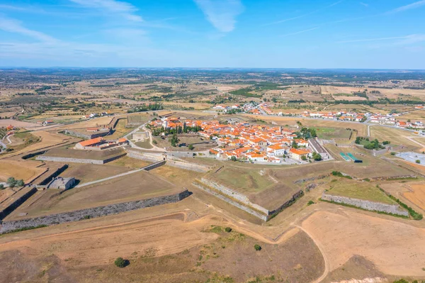 Portekiz şehri Almeida 'nın havadan görünüşü.