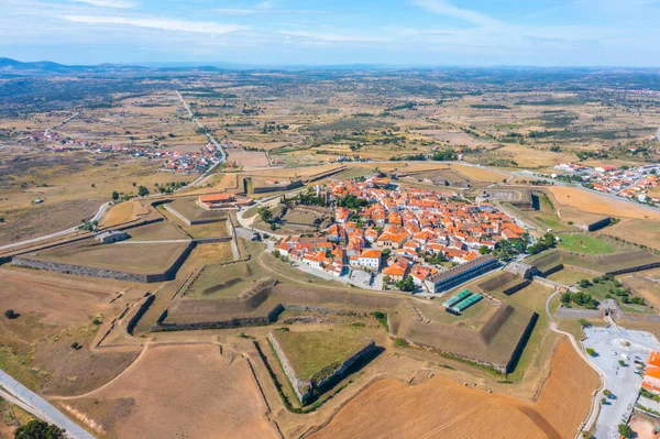 Portekiz şehri Almeida 'nın havadan görünüşü.