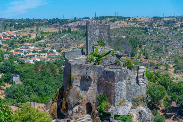 Portekiz 'in Sortelha kentindeki kalenin havadan görünüşü.