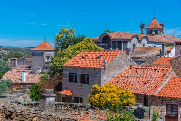 Portekiz 'in Idanha-a-Velha kasabasının Panoraması.