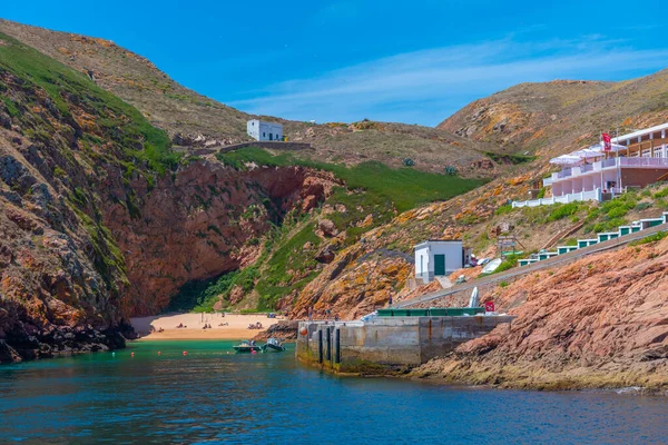 Portekiz 'deki Berlenga Grande Takımadası' nda bir plaj manzarası.