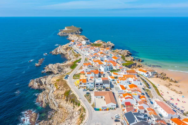 Portekiz 'deki Baleal yarımadasının havadan görünüşü.