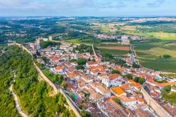 Portekiz 'in Obidos şehrinin Panoraması.
