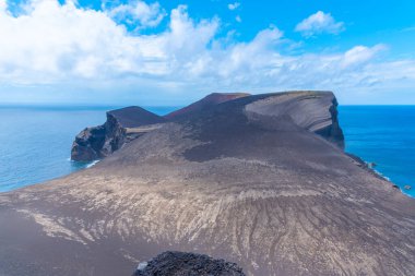 Faial Adası, Azores, Portekiz 'de Capelinhos Yanardağı' nın Deniz Burnu.