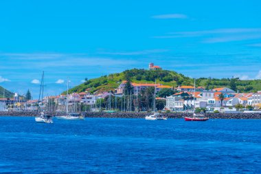Portekiz 'in Horta kasabasının kıyı şeridi Faial Adası, Azores.