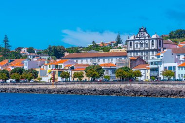 Portekiz 'in Horta kasabasının kıyı şeridi Faial Adası, Azores.