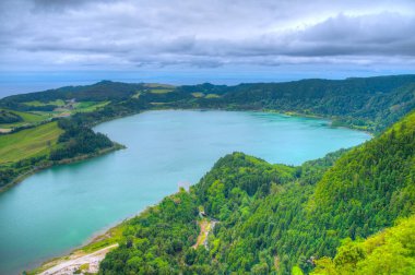 Portekiz, Sao Miguel adasında Furnas Gölü.