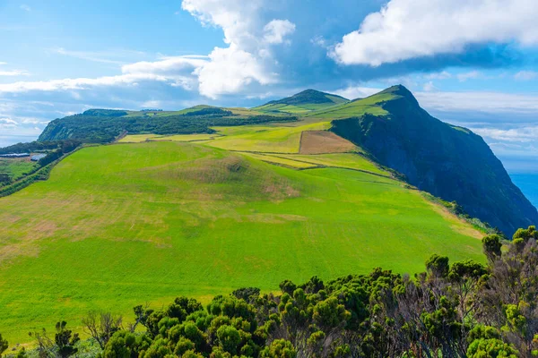 葡萄牙亚速尔圣若尔热岛的农村景观 — 图库照片