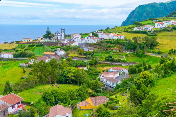 Sao Miguel Adası, Azores Portekiz 'deki Nordeste kasabasının hava manzarası..