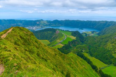 Miradouro da Boca do Inferno Sao Miguel Adası, Portekiz.